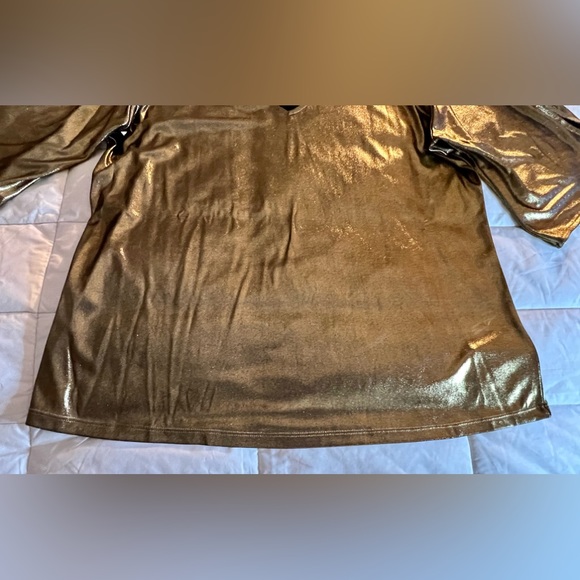 NWT MICHAEL Michael Kors gold shimmering blouse with black lining. Very pretty! - Picture 7 of 10